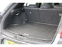 Lexus UX 250h | Incl. 12 maanden garantie | Achteruitrijcamera | Keyless entry/start | Climate controle | Cruise controle | Lane Assist | DAB | Draadloze telefoonlader | Apple CarPlay/Android Auto |