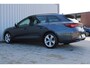 SEAT Leon Sportstourer 1.0 eTSI FR Business | Incl. 12 maanden garantie | Cruise control | Climate control | Uitklapbare trekhaak | Lane assist | DAB radio | Navigatie | 100% dealer onderhouden |
