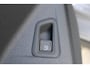 Volkswagen Golf 1.5 eHybrid GTE | Panorama dak | Stoel/Stuur verwarming | 360° Camera | Schuif/Kantel dak | Adaptive cruise controler | Keyless start | Apple CarPlay/Android Auto | IQ.Lights | Climate controle | Parkeersensoren | Navigatie |
