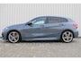 BMW 1-Serie 118i High Executive M-sport | Incl. 12 maanden garantie | Cruise control | Kuipstoelen | Schuif/kantel dak | Climate control | Apple carplay | Navigatie | DAB radio | Harman/Kardon |