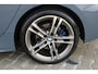 BMW 1-Serie 118i High Executive M-sport | Incl. 12 maanden garantie | Cruise control | Kuipstoelen | Schuif/kantel dak | Climate control | Apple carplay | Navigatie | DAB radio | Harman/Kardon |