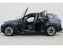 BMW iX3 Executive 80 kWh met Pano | Incl. 12 maanden garantie | SOH 100% | Adaptieve cruise | Elektrische stoelen met geheugen | Stoelverwarming | Navigatie | Rijstrook sensor | Schuif/Kantel dak | Apple Carplay/Android Auto | Parkeersensoren | Parkeer camera |