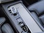 Volvo XC90 2.0 B5 AWD Inscription Intro Edition | Incl. 12 maanden garantie | 7 persoons | Adaptieve cruise control | Pilot assist | Bowers & Wilkins audio | Head-up display | Stoelverwarming/ventilatie | Stuurverwarming | Schuif/kantel dak | Trekhaak |