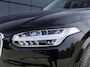 Volvo XC90 2.0 B5 AWD Inscription Intro Edition | Incl. 12 maanden garantie | 7 persoons | Adaptieve cruise control | Pilot assist | Bowers & Wilkins audio | Head-up display | Stoelverwarming/ventilatie | Stuurverwarming | Schuif/kantel dak | Trekhaak |