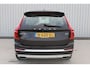 Volvo XC90 2.0 B5 AWD Inscription Intro Edition | Incl. 12 maanden garantie | 7 persoons | Adaptieve cruise control | Pilot assist | Bowers & Wilkins audio | Head-up display | Stoelverwarming/ventilatie | Stuurverwarming | Schuif/kantel dak | Trekhaak |