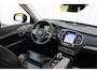 Volvo XC90 2.0 B5 AWD Inscription Intro Edition | Incl. 12 maanden garantie | 7 persoons | Adaptieve cruise control | Pilot assist | Bowers & Wilkins audio | Head-up display | Stoelverwarming/ventilatie | Stuurverwarming | Schuif/kantel dak | Trekhaak |