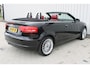 Audi A3 Cabriolet 1.2 TFSI Advance | Cruise control | Climate control | Stoelverwarming | Navigatie | Radio | Trekhaak | Lederen bekleding | Elektrische kap |