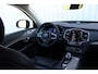 Volvo XC90 2.0 T8 Recharge AWD Ultra Dark | Incl. 12 maanden garantie | SOH 100% | 7 persoons | Panorama dak | Massage stoelen | Stoel & Stuur verwarming | Stoelventilatie | Memory seats | Stoelverwarming achter | 360° Camera | Elektrische kofferklep | Bower & Wilkins | Head-Up display | Keyless entry/start | Standkachel | Apple CarPlay/Android Auto |