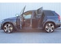 Volvo XC90 2.0 T8 Recharge AWD Ultra Dark | Incl. 12 maanden garantie | SOH 100% | 7 persoons | Panorama dak | Massage stoelen | Stoel & Stuur verwarming | Stoelventilatie | Memory seats | Stoelverwarming achter | 360° Camera | Elektrische kofferklep | Bower & Wilkins | Head-Up display | Keyless entry/start | Standkachel | Apple CarPlay/Android Auto |