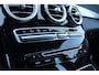 Mercedes-Benz C-klasse Estate 180 Business Solution AMG | Incl. 12 maanden garantie | Lederen sportstoelen | Cruise control | Climate control | Trekhaak | Zwarte hemel | LED Koplampen | 18" LM | Elektrische achterklep | Achteruitrijcamera | Dodehoek detectie |