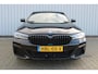 BMW 5-Serie 545e xDrive M-sport black edition | Incl. 12 maanden garantie Assisted driving | Head-up display | 6 cilinder! | Apple carplay/Android auto | Stoelverwarming | Parkeercamera | Harman/Kardon |