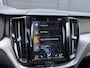 Volvo XC60 2.0 D4 Momentum | Camera | Navigatie | Lederen Bekleding | Elektrische Achterklep | Trekhaak |