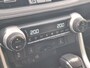 Toyota RAV4 Hybrid 220 AWD Dynamic | Stoelverwarming, Groot scherm, Parkeersensoren, Licht + Regensensor, 1650KG Trekgewicht