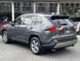 Toyota RAV4 Hybrid 220 AWD Dynamic | Stoelverwarming, Groot scherm, Parkeersensoren, Licht + Regensensor, 1650KG Trekgewicht