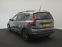 Dacia Jogger 1.6 Hybrid 140 Expression 7p. - All Season banden - Stoelverwarming -
