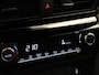 Toyota Yaris Cross 1.5 Hybrid 115 First Edition - ORIGINEEL NEDERLANDSE AUTO - TREKHAAK 750KG GEREMD TREKGEWICHT - PARKEERSENSOREN VOOR EN ACHTER - STUUR EN STOEL VERWARMING - DODEHOEK DETECTIE - KEYLESS ENRTY & START