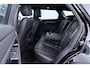 Land Rover Range Rover Evoque P300e R-Dynamic S | Panoramadak | Meridian | Stoel+Stuurverwarming | 20 Inch