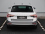 Skoda Superb Combi 1.4 TSI iV Business Edition Plus 218pk DSG | Dealer onderhouden | LED Matrix | Navigatie | Cruise control | Camera | Elektrische voorstoelen | Side Assist |
