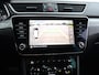 Skoda Superb Combi 1.4 TSI iV Business Edition Plus 218pk DSG | Dealer onderhouden | LED Matrix | Navigatie | Cruise control | Camera | Elektrische voorstoelen | Side Assist |