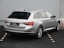 Skoda Superb Combi 1.4 TSI iV Business Edition Plus 218pk DSG | Dealer onderhouden | LED Matrix | Navigatie | Cruise control | Camera | Elektrische voorstoelen | Side Assist |