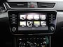 Skoda Superb Combi 1.4 TSI iV Business Edition Plus 218pk DSG | Dealer onderhouden | LED Matrix | Navigatie | Cruise control | Camera | Elektrische voorstoelen | Side Assist |