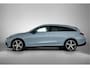 Mercedes-Benz CLA Shooting Brake 250+ Business Solution AMG 85 kWh | Nightpakket | Trekhaak | Vast panoramadak | 18 inch vijfspaaks lichtmetalen AMG-velgen | URBAN GUARD | Massagefunctie | Sierdelen in openporig bruin eikenhout |