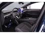 Volkswagen ID.7 Tourer Limited Edition 59 kWh 204pk Automaat, Adaptive cruise control, Achteruitrijcamera, Stoelverwarming, Stuurverwarming, Dodehoeksensoren, Parkeersensoren, App-connect