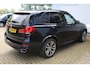 BMW X5 xDrive40d High Executive M-Sport | Panorama dak | Soft close | Head-Up Display | Elektrisch wegklapbare trekhaak | Eletrisch verstelbare stoelen met memory | Harma/Kardon Audiosysteem | Stoelverwarming voor + achter | 360* Camera | Elektrische kofferbakklep | Adaptive cruise | Lane assist | Elektrisch verstelbaar stuurkolom | Keyless entry/start | Dodehoekdetectie | Apple CarPlay/Android Auto |