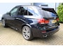 BMW X5 xDrive40d High Executive M-Sport | Panorama dak | Soft close | Head-Up Display | Elektrisch wegklapbare trekhaak | Eletrisch verstelbare stoelen met memory | Harma/Kardon Audiosysteem | Stoelverwarming voor + achter | 360* Camera | Elektrische kofferbakklep | Adaptive cruise | Lane assist | Elektrisch verstelbaar stuurkolom | Keyless entry/start | Dodehoekdetectie | Apple CarPlay/Android Auto |