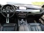 BMW X5 xDrive40d High Executive M-Sport | Panorama dak | Soft close | Head-Up Display | Elektrisch wegklapbare trekhaak | Eletrisch verstelbare stoelen met memory | Harma/Kardon Audiosysteem | Stoelverwarming voor + achter | 360* Camera | Elektrische kofferbakklep | Adaptive cruise | Lane assist | Elektrisch verstelbaar stuurkolom | Keyless entry/start | Dodehoekdetectie | Apple CarPlay/Android Auto |
