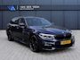 BMW 5-Serie Touring 530i High Executive M-sport | Incl. 12 maanden garantie | Panoramadak | Dodehoek detectie | Geheugenstoelen | Parkeercamera | Standkachel | Head-up display | Elektrisch uitklapbare trekhaak | Stoelverwarming | Draadloze telefoonlader | Luxe lederen bekleding |