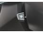 BMW 5-Serie Touring 530i High Executive M-sport | Incl. 12 maanden garantie | Panoramadak | Dodehoek detectie | Geheugenstoelen | Parkeercamera | Standkachel | Head-up display | Elektrisch uitklapbare trekhaak | Stoelverwarming | Draadloze telefoonlader | Luxe lederen bekleding |
