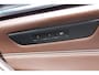 BMW 5-Serie Touring 530i High Executive M-sport | Incl. 12 maanden garantie | Panoramadak | Dodehoek detectie | Geheugenstoelen | Parkeercamera | Standkachel | Head-up display | Elektrisch uitklapbare trekhaak | Stoelverwarming | Draadloze telefoonlader | Luxe lederen bekleding |