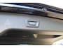 BMW 5-Serie Touring 530i High Executive M-sport | Incl. 12 maanden garantie | Panoramadak | Dodehoek detectie | Geheugenstoelen | Parkeercamera | Standkachel | Head-up display | Elektrisch uitklapbare trekhaak | Stoelverwarming | Draadloze telefoonlader | Luxe lederen bekleding |