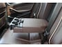 BMW 5-Serie Touring 530i High Executive M-sport | Incl. 12 maanden garantie | Panoramadak | Dodehoek detectie | Geheugenstoelen | Parkeercamera | Standkachel | Head-up display | Elektrisch uitklapbare trekhaak | Stoelverwarming | Draadloze telefoonlader | Luxe lederen bekleding |