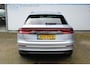 Audi Q8 55 TFSI e quattro Pro Line | Incl. 12 maanden Garantie | Night Vision Assistant | Luchtvering | Panorama dak | 360* Camera | Keyless Go | Stoel/stuur verwarming | Stoelventilatie | Elektrisch verstelbare stoelen | Elektrische kofferbakklep | Adaptive cruise | Dodehoekdetectie | Apple CarPlay/Android Auto | DAB | Climate controle | Automatisch inparkeren | Navigatie |