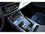Audi Q8 55 TFSI e quattro Pro Line | Incl. 12 maanden Garantie | Night Vision Assistant | Luchtvering | Panorama dak | 360* Camera | Keyless Go | Stoel/stuur verwarming | Stoelventilatie | Elektrisch verstelbare stoelen | Elektrische kofferbakklep | Adaptive cruise | Dodehoekdetectie | Apple CarPlay/Android Auto | DAB | Climate controle | Automatisch inparkeren | Navigatie |