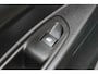 Fiat 600 1.2 Hybrid Urban | Incl. 12 maanden Garantie | AchteruitrijCamera | Stoelverwarming | Parkeersensoren V+A | Apple CarPlay/Android Auto | Navigatie | Climate controle | Keyless entry/start | Draadloze telefoonlader | Cruise controle | Origineel NL Auto | NAP |