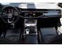 Audi RS Q8 4.0 TFSI Q8 quattro 600pk | Keramische remschijven | Alcantara hemel | Luchtvering | Bang & Olufsen premium audio | Elektrisch wegklapbare trekhaak | Stoelverwarming/ventilatie | Stuurverwarming | Achterbank verwarmd | Elektrisch verstelbare stoelen met memory | 360* Camera | Alcantara stuur | Keyless entry/start | Soft close | Stuurverwarming | Head-Up display |