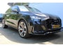 Audi RS Q8 4.0 TFSI Q8 quattro 600pk | Keramische remschijven | Alcantara hemel | Luchtvering | Bang & Olufsen premium audio | Elektrisch wegklapbare trekhaak | Stoelverwarming/ventilatie | Stuurverwarming | Achterbank verwarmd | Elektrisch verstelbare stoelen met memory | 360* Camera | Alcantara stuur | Keyless entry/start | Soft close | Stuurverwarming | Head-Up display |