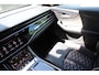 Audi RS Q8 4.0 TFSI Q8 quattro 600pk | Keramische remschijven | Alcantara hemel | Luchtvering | Bang & Olufsen premium audio | Elektrisch wegklapbare trekhaak | Stoelverwarming/ventilatie | Stuurverwarming | Achterbank verwarmd | Elektrisch verstelbare stoelen met memory | 360* Camera | Alcantara stuur | Keyless entry/start | Soft close | Stuurverwarming | Head-Up display |