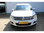 Volkswagen Tiguan 1.4 TSI Sport&Style | Incl. 12 maanden Garantie | 2e Eigenaar | Cruise controle | Climate controle | Parkeersensoren V+A | Navigatie | Automatisch inparkeren | 17 Inch LMV | Volledige onderhoudshistorie aanwezig | Origineel NL Auto | NAP |