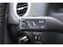 Volkswagen Tiguan 1.4 TSI Sport&Style | Incl. 12 maanden Garantie | 2e Eigenaar | Cruise controle | Climate controle | Parkeersensoren V+A | Navigatie | Automatisch inparkeren | 17 Inch LMV | Volledige onderhoudshistorie aanwezig | Origineel NL Auto | NAP |