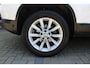 Volkswagen Tiguan 1.4 TSI Sport&Style | Incl. 12 maanden Garantie | 2e Eigenaar | Cruise controle | Climate controle | Parkeersensoren V+A | Navigatie | Automatisch inparkeren | 17 Inch LMV | Volledige onderhoudshistorie aanwezig | Origineel NL Auto | NAP |