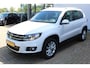 Volkswagen Tiguan 1.4 TSI Sport&Style | Incl. 12 maanden Garantie | 2e Eigenaar | Cruise controle | Climate controle | Parkeersensoren V+A | Navigatie | Automatisch inparkeren | 17 Inch LMV | Volledige onderhoudshistorie aanwezig | Origineel NL Auto | NAP |