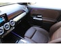 Mercedes-Benz GLB 200 Premium Edition 1 | Incl. 12 maanden Garantie | Stoelverwarming | Trekhaak | Elektrische kofferbakklep | Achteruitrijcamera | Keyless entry/start | Sfeerverlichting | Cruise controle | Lane assist | Climate controle | DAB | Lederen bekleding | Origineel NL Auto | NAP |