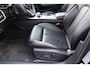 Audi A6 Avant 40 TDI S edition | Incl. 12 maanden Garantie | Panorama dak | Elektrisch wegklapbare trekhaak | Elektrisch verstelbare stoelen met memory | Elektrische kofferbakklep | Keyless entry/start | Stoelverwarming | Adaptive cruise | Navigatie | Schuif/kantel dak | Head-up Display | Dodehoekdetectie | Draadloze telefoonlader |