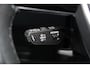 Audi A6 Avant 40 TDI S edition | Incl. 12 maanden Garantie | Panorama dak | Elektrisch wegklapbare trekhaak | Elektrisch verstelbare stoelen met memory | Elektrische kofferbakklep | Keyless entry/start | Stoelverwarming | Adaptive cruise | Navigatie | Schuif/kantel dak | Head-up Display | Dodehoekdetectie | Draadloze telefoonlader |