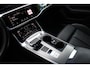 Audi A6 Avant 40 TDI S edition | Incl. 12 maanden Garantie | Panorama dak | Elektrisch wegklapbare trekhaak | Elektrisch verstelbare stoelen met memory | Elektrische kofferbakklep | Keyless entry/start | Stoelverwarming | Adaptive cruise | Navigatie | Schuif/kantel dak | Head-up Display | Dodehoekdetectie | Draadloze telefoonlader |
