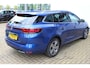 Renault Megane Estate TCe Intens | Incl. 12 maanden garantie | Adaptieve cruise control | Apple carplay/Android auto | Schuif/kantel dak | Parkeercamera | Climate control | DAB radio | BOSE audio |
